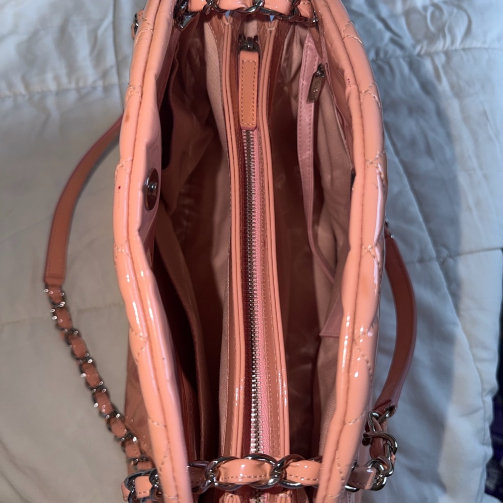 CHANEL Pink Glossy Quilted Shoulder Bag - Picture 9 of 14